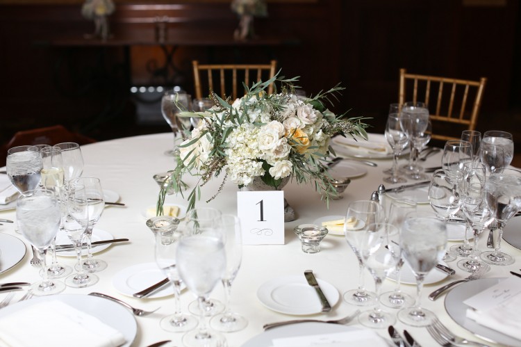 Aaron_Snow_Photography_Carter_Vail_Wedding_ReceptionDetails.022